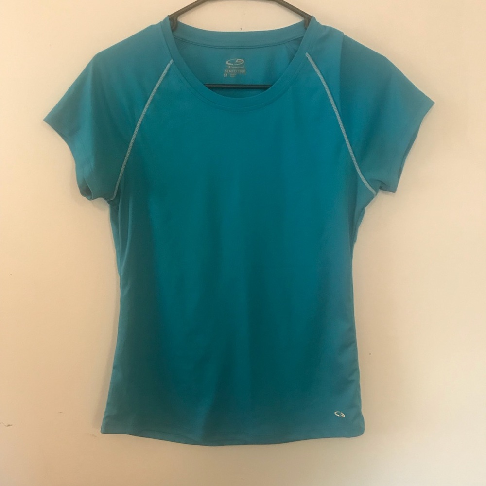 Champion workout top